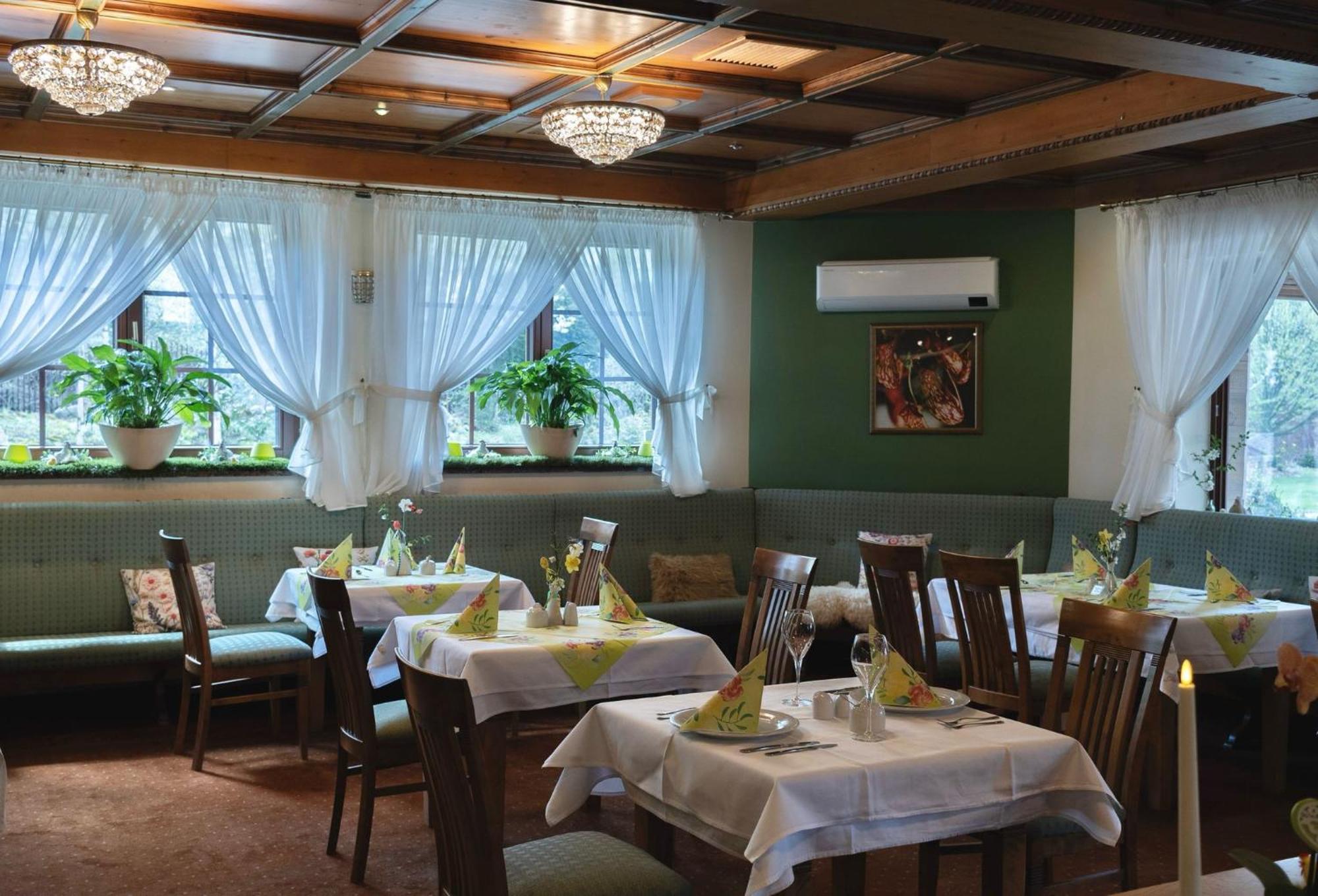 Alpejski Boutique Hotel Карпач Екстер'єр фото