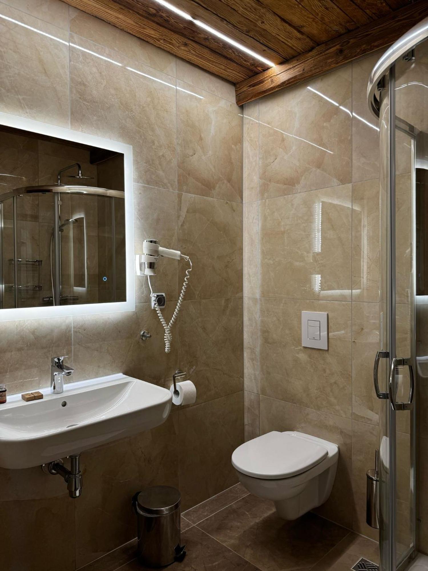 Alpejski Boutique Hotel Карпач Екстер'єр фото